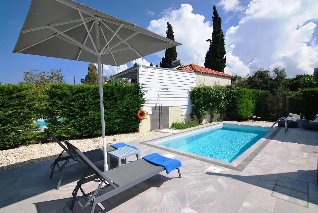 Cypress Garden Villas Svoronata 0*,
