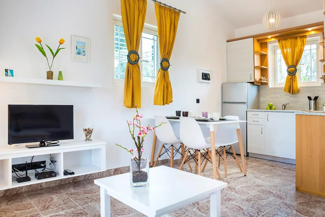 Holiday home Cypress Garden Villas Svoronata