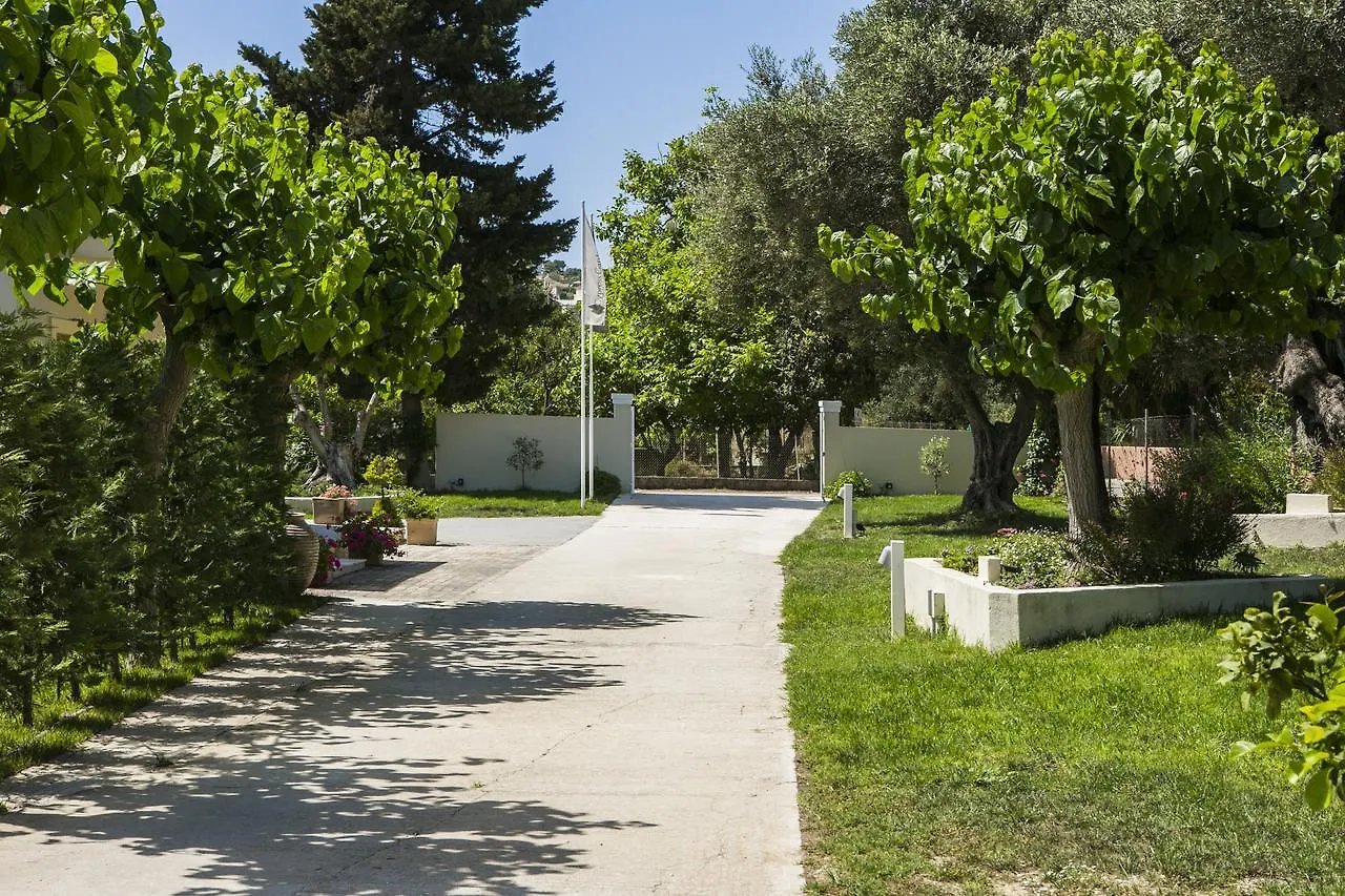 Cypress Garden Villas Svoronata 0*,